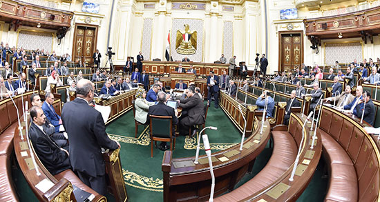 البرلمان المصري يوافق على تعديل قانون هيئة الشرطة