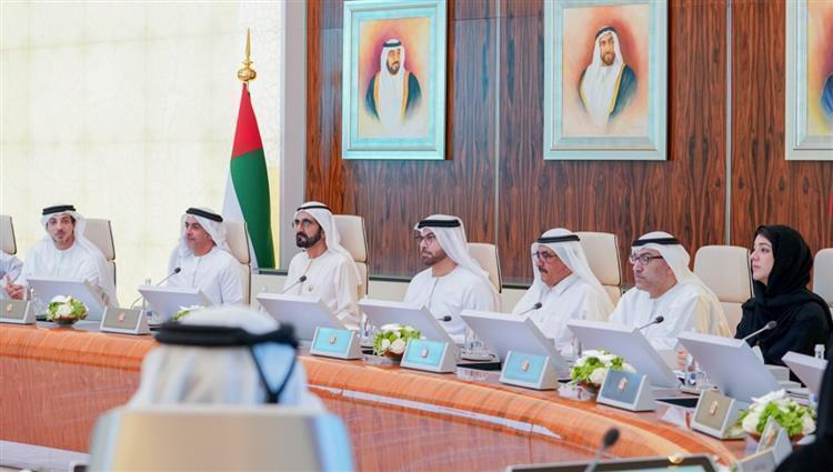الإمارات: مجلس الوزراء برئاسة محمد بن راشد يعتمد إصدار قانون لحماية المستهلك